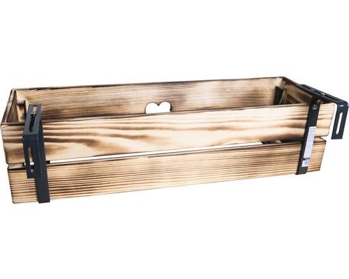 Drevená debna so srdcom a držiakom