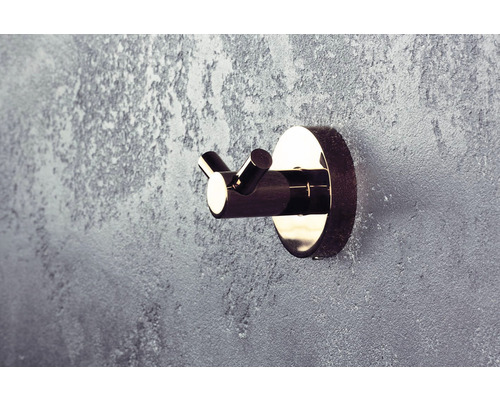 Dvojitý vešiak na stenu