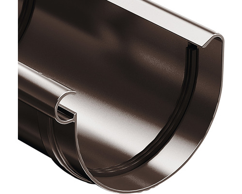 Detail odkvapovej rúry z kovu