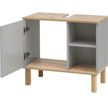 Skrinka pod umývadlo s otvorenými dvierkami, policou a drevenými nohami