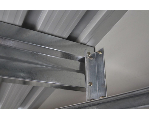 Detail kovovej konštrukcie