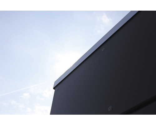Detailný pohľad na záhradný box s montážnymi prvkami