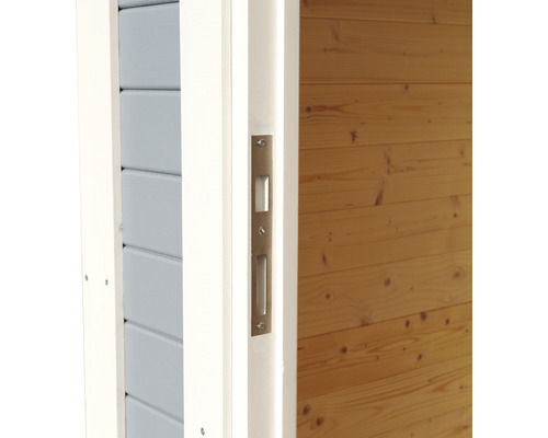 Detail zárubne s vloženým kovaním pre zámok dverí