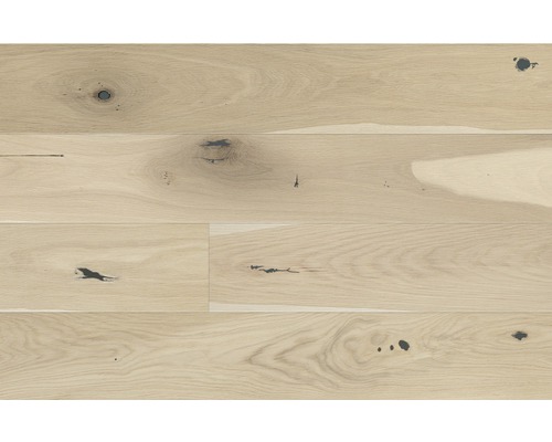 Svetlé dubové podlahové dosky so sukmi do interiéru