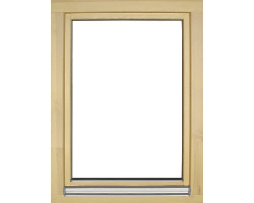 Drevený rám okna s kovovou lištou