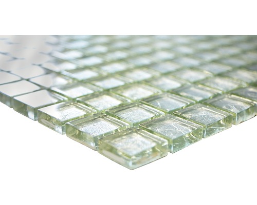 Mozaiková dlaždica zo skla