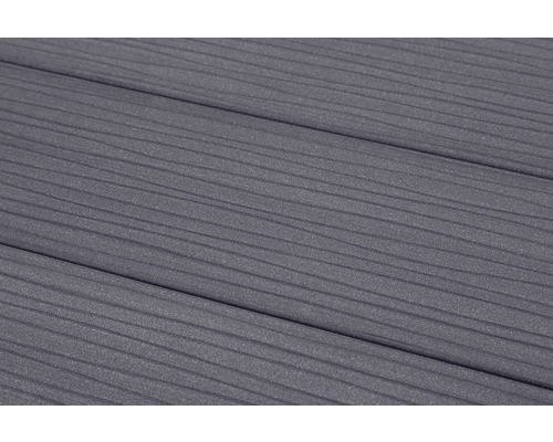 Detail terasových dosiek z WPC