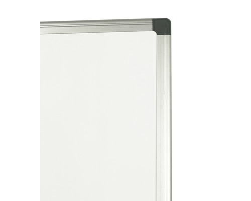 Detail rohu tabule s rámom