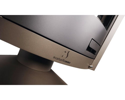 Detailný pohľad na kachle s logom Masterflamme