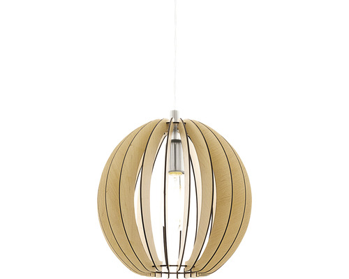 Závesné svietidlo s drevenými tienidlami guľovitého tvaru