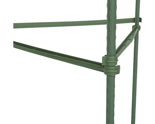 Detailný záber plastového záhradného regálu