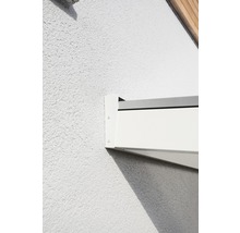 Detailný pohľad na markízu namontovanú na stene