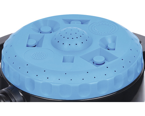 Záhradný postrekovač s rôznymi vzormi postreku na zavlažovanie záhrady