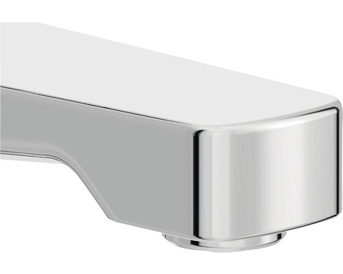 Detail chrómovanej hubice vodovodnej batérie