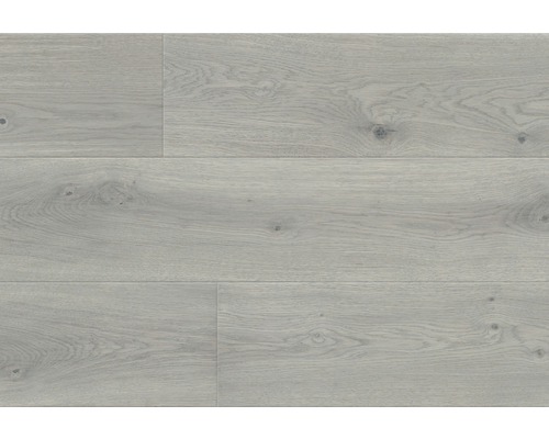 Drevená podlaha z dubového dreva