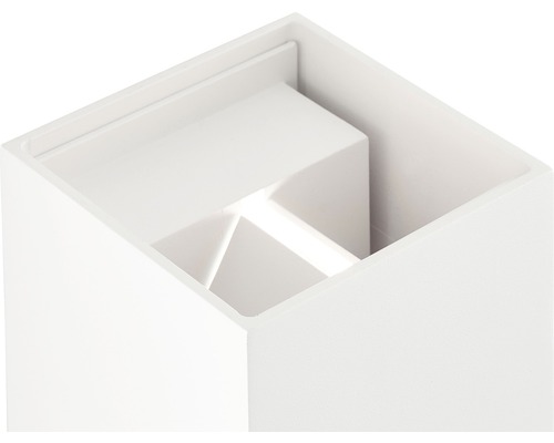 Detailný záber bieleho kockového svetla