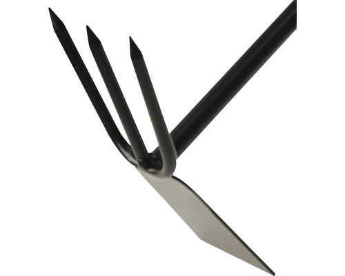 Záhradný nástroj so štyrmi hrotmi a listom na úpravu pôdy