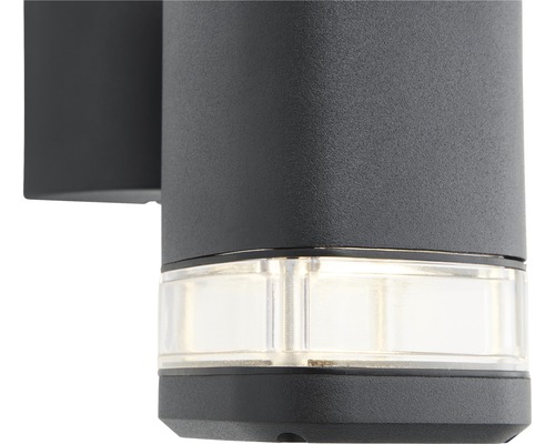 Detail nástennej lampy