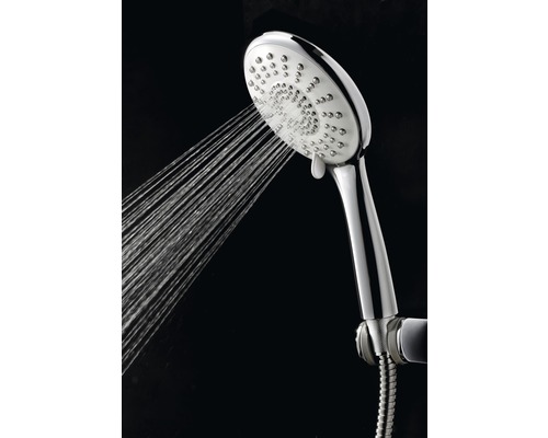 Ručná sprcha s prúdom vody
