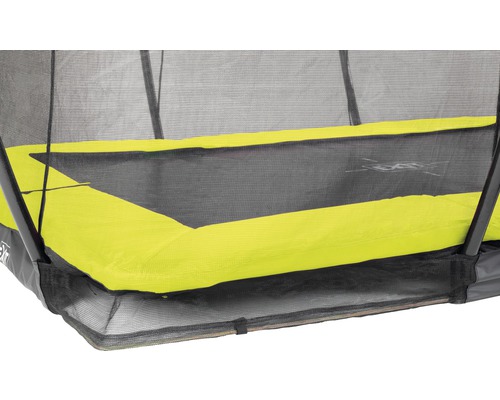 Detail trampolíny s ochrannou sieťou