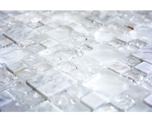 Mozaika zo skla a mramoru