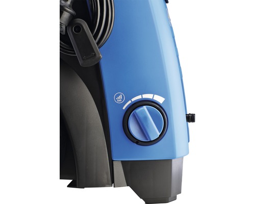 Detailný pohľad na tlakovú umývačku s regulátorom tlaku