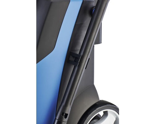 Detail záhradného drviča s rukoväťou