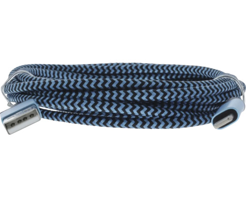 Opletaný modro-čierny nabíjací kábel USB-A na USB-C s textilným plášťom so vzorom cik-cak, zvinutý.