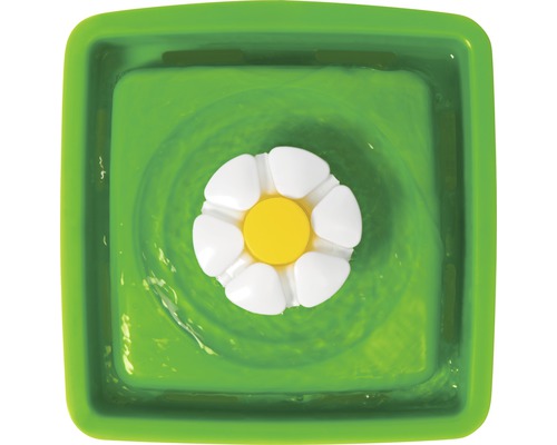 Kvetinová fontána pre domáce zvieratá