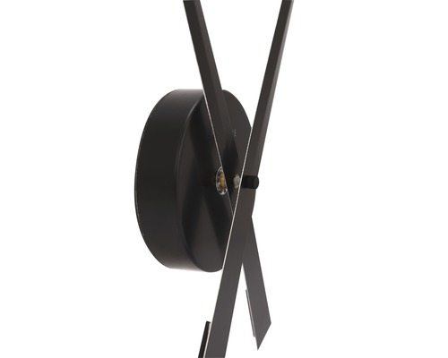 Detailný pohľad na hodiny s ručičkami