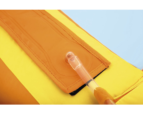 Detail nafukovacej plaveckej pomôcky s ventilom