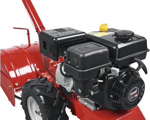 Detailný pohľad na motorový kultivátor s motorom MTD ThorX