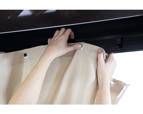 Montáž altánkového závesu s očkami