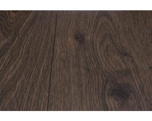 Detail laminátovej podlahy s dreveným dekorom