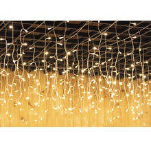 Svetelná reťaz s dizajnom cencúľov do interiéru