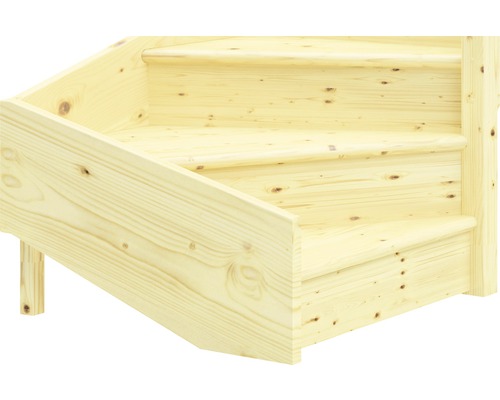 Drevené schodisko s tromi schodmi