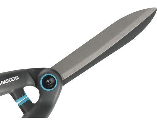 Detailný pohľad na nožnice na živý plot od spoločnosti Gardena
