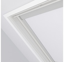 Strešná okenná roleta v zatvorenej polohe