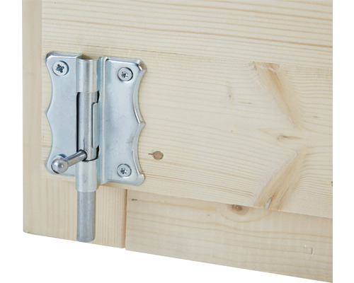 Kovová západka na drevených dverách