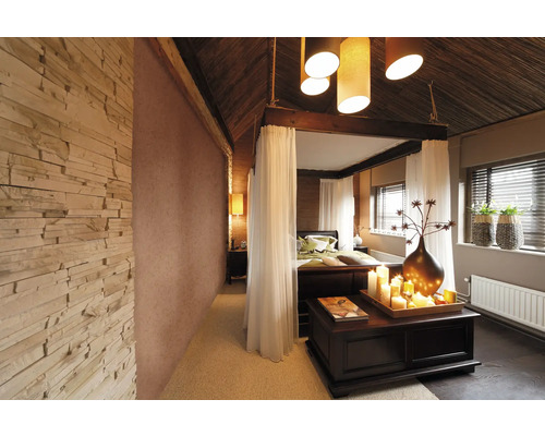 Spálňa s nebesami, dekoratívnymi prvkami a dizajnom stien