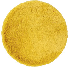 Okrúhly koberec s vzhľadom kožušiny