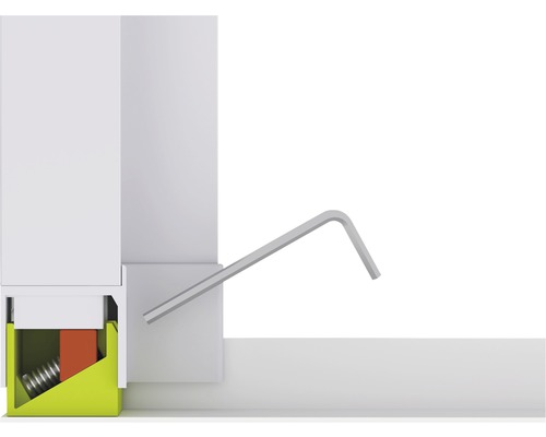 Detail okenného rámu s imbusovým kľúčom na montáž