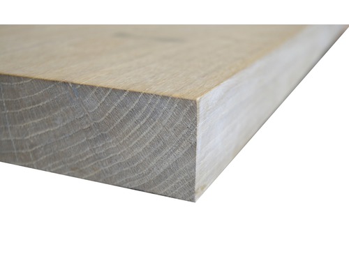 Detail drevenej dosky z dubového dreva