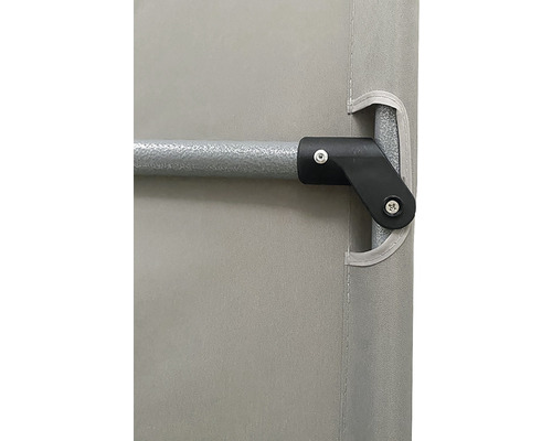 Detail montážneho kusu s tyčou pre ochrannú plachtu