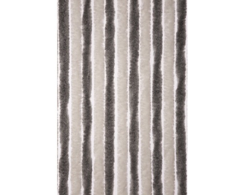 Koberec s pruhovaným vzorom