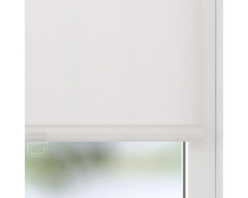 Zatiahnutá okenná roleta