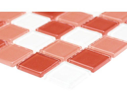 Mozaikové dlaždice so skleneným povrchom