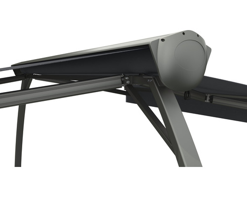 Detail výsuvnej terasovej markízy