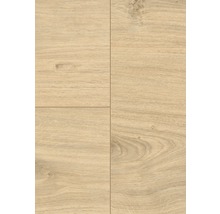 Detailný záber štyroch svetlých laminátových podlahových dosiek s kresbou dreva