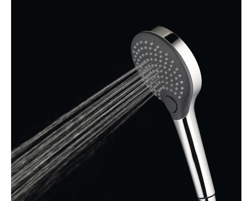 Ručná sprcha s prúdom vody